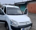 Белый Ситроен Берлинго, объемом двигателя 1.9 л и пробегом 300 тыс. км за 5300 $, фото 1 на Automoto.ua