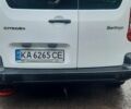 Білий Сітроен Берлінго, об'ємом двигуна 1.6 л та пробігом 270 тис. км за 6800 $, фото 4 на Automoto.ua