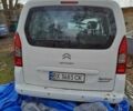 Белый Ситроен Берлинго, объемом двигателя 1.6 л и пробегом 300 тыс. км за 2200 $, фото 7 на Automoto.ua
