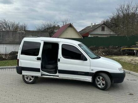 Белый Ситроен Берлинго, объемом двигателя 1.9 л и пробегом 250 тыс. км за 1999 $, фото 1 на Automoto.ua