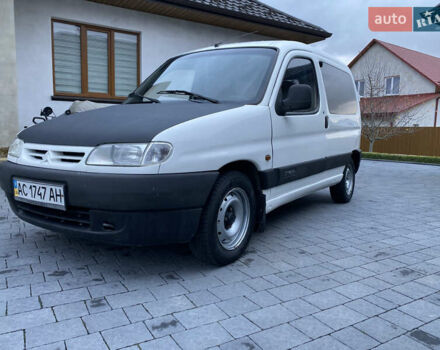 Белый Ситроен Берлинго, объемом двигателя 1.87 л и пробегом 271 тыс. км за 2950 $, фото 1 на Automoto.ua