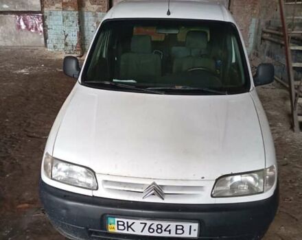 Белый Ситроен Берлинго, объемом двигателя 1.87 л и пробегом 345 тыс. км за 1200 $, фото 1 на Automoto.ua