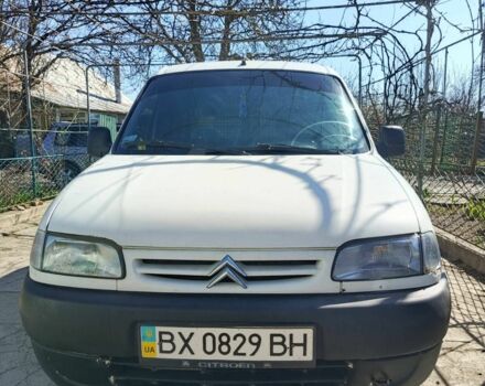 Белый Ситроен Берлинго, объемом двигателя 1.9 л и пробегом 274 тыс. км за 2750 $, фото 1 на Automoto.ua