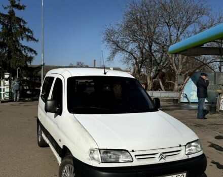 Белый Ситроен Берлинго, объемом двигателя 1.9 л и пробегом 249 тыс. км за 2499 $, фото 1 на Automoto.ua