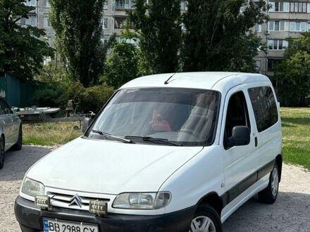 Білий Сітроен Берлінго, об'ємом двигуна 2 л та пробігом 400 тис. км за 1850 $, фото 1 на Automoto.ua