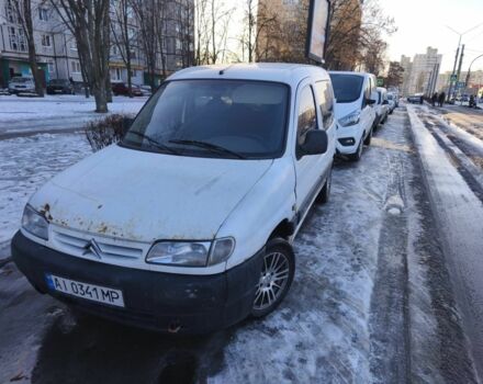 Белый Ситроен Берлинго, объемом двигателя 1.1 л и пробегом 566 тыс. км за 1500 $, фото 1 на Automoto.ua