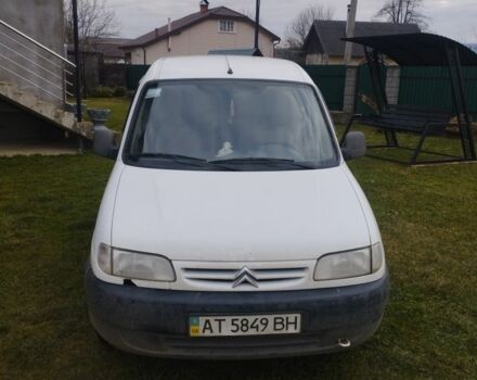 Белый Ситроен Берлинго, объемом двигателя 1.1 л и пробегом 300 тыс. км за 2200 $, фото 1 на Automoto.ua