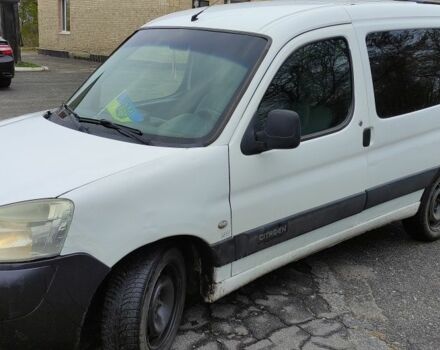 Белый Ситроен Берлинго, объемом двигателя 2 л и пробегом 310 тыс. км за 3000 $, фото 1 на Automoto.ua