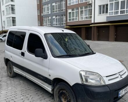 Білий Сітроен Берлінго, об'ємом двигуна 1.9 л та пробігом 400 тис. км за 3200 $, фото 1 на Automoto.ua