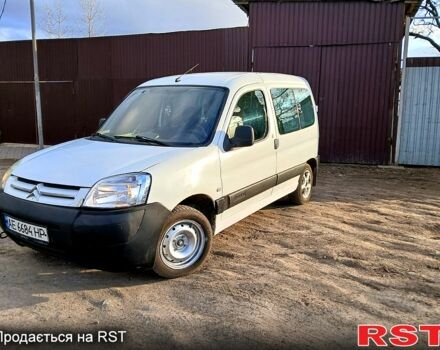 Белый Ситроен Берлинго, объемом двигателя 2 л и пробегом 67 тыс. км за 3500 $, фото 1 на Automoto.ua