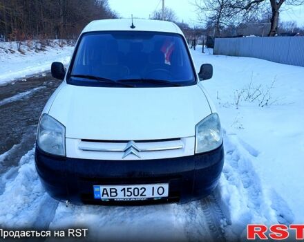 Белый Ситроен Берлинго, объемом двигателя 2 л и пробегом 300 тыс. км за 3550 $, фото 1 на Automoto.ua