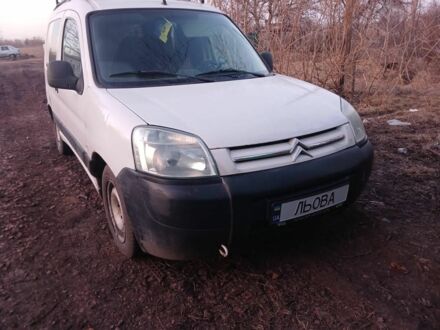 Білий Сітроен Берлінго, об'ємом двигуна 1.1 л та пробігом 190 тис. км за 2000 $, фото 1 на Automoto.ua