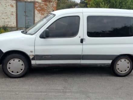 Білий Сітроен Берлінго, об'ємом двигуна 1.9 л та пробігом 350 тис. км за 2650 $, фото 1 на Automoto.ua