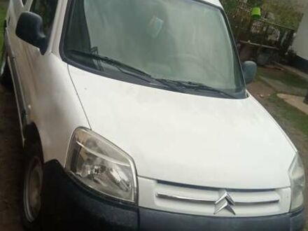 Белый Ситроен Берлинго, объемом двигателя 1.87 л и пробегом 338 тыс. км за 2300 $, фото 1 на Automoto.ua