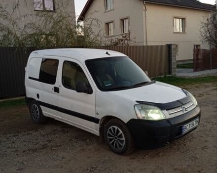 Белый Ситроен Берлинго, объемом двигателя 1.87 л и пробегом 250 тыс. км за 2100 $, фото 1 на Automoto.ua