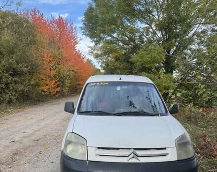 Білий Сітроен Берлінго, об'ємом двигуна 2 л та пробігом 305 тис. км за 3600 $, фото 1 на Automoto.ua
