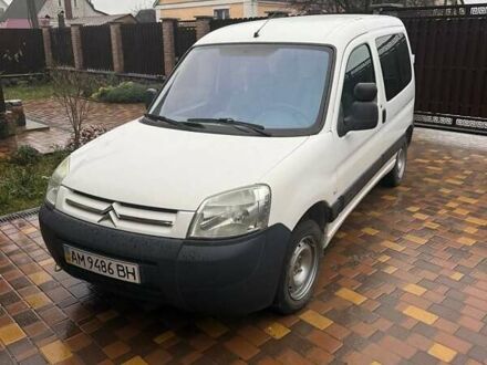Белый Ситроен Берлинго, объемом двигателя 1.9 л и пробегом 170 тыс. км за 3800 $, фото 1 на Automoto.ua