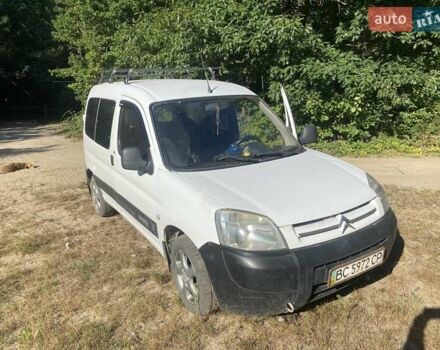 Білий Сітроен Берлінго, об'ємом двигуна 2 л та пробігом 375 тис. км за 3650 $, фото 1 на Automoto.ua