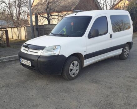 Белый Ситроен Берлинго, объемом двигателя 1.9 л и пробегом 375 тыс. км за 4100 $, фото 1 на Automoto.ua