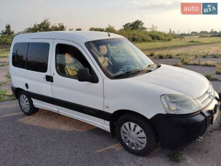 Ситроен Берлинго 2006 в Карловке на Automoto.ua Белый Ситроен Берлинго, объемом двигателя 2 л и пробегом 355 тыс. км за 3350 $, фото 1 на Automoto.ua