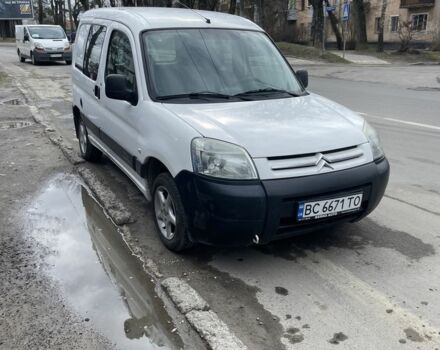 Ситроен Берлинго 2006 в Тернополе на Automoto.ua Белый Ситроен Берлинго, объемом двигателя 2 л и пробегом 369 тыс. км за 3600 $, фото 1 на Automoto.ua