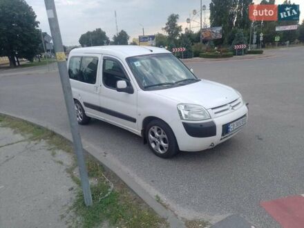 Белый Ситроен Берлинго, объемом двигателя 1.59 л и пробегом 273 тыс. км за 4700 $, фото 1 на Automoto.ua