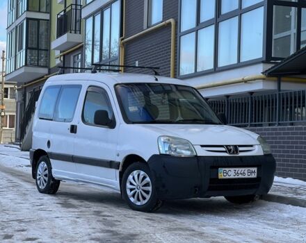 Белый Ситроен Берлинго, объемом двигателя 1.4 л и пробегом 288 тыс. км за 2249 $, фото 1 на Automoto.ua