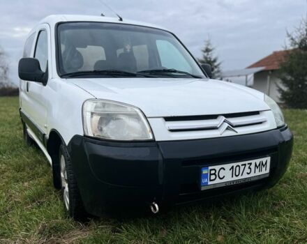 Белый Ситроен Берлинго, объемом двигателя 1.6 л и пробегом 280 тыс. км за 2800 $, фото 1 на Automoto.ua