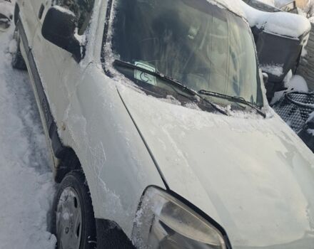 Белый Ситроен Берлинго, объемом двигателя 1.6 л и пробегом 290 тыс. км за 3000 $, фото 1 на Automoto.ua