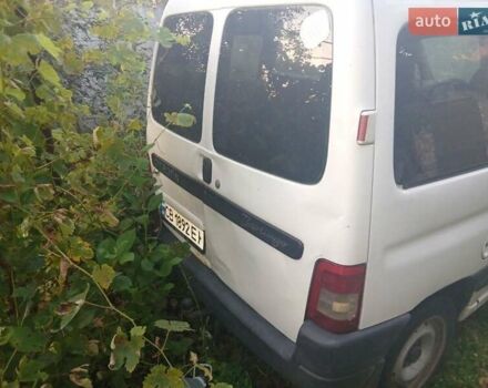 Білий Сітроен Берлінго, об'ємом двигуна 1.6 л та пробігом 233 тис. км за 2664 $, фото 1 на Automoto.ua