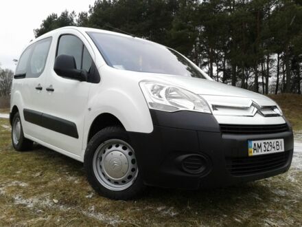 Білий Сітроен Берлінго, об'ємом двигуна 1.6 л та пробігом 298 тис. км за 6000 $, фото 1 на Automoto.ua