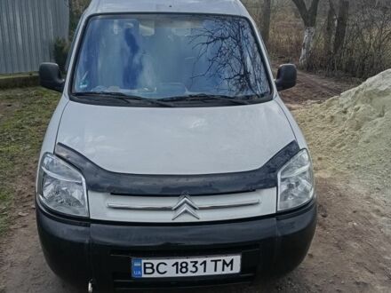 Білий Сітроен Берлінго, об'ємом двигуна 1.6 л та пробігом 290 тис. км за 3361 $, фото 1 на Automoto.ua