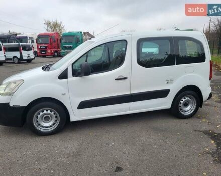 Белый Ситроен Берлинго, объемом двигателя 1.6 л и пробегом 237 тыс. км за 5999 $, фото 1 на Automoto.ua