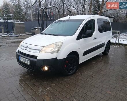 Белый Ситроен Берлинго, объемом двигателя 1.56 л и пробегом 385 тыс. км за 5350 $, фото 1 на Automoto.ua