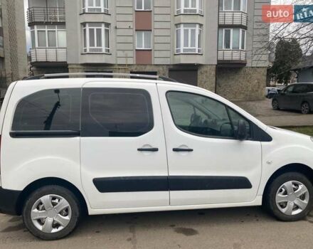 Белый Ситроен Берлинго, объемом двигателя 1.56 л и пробегом 235 тыс. км за 6100 $, фото 1 на Automoto.ua