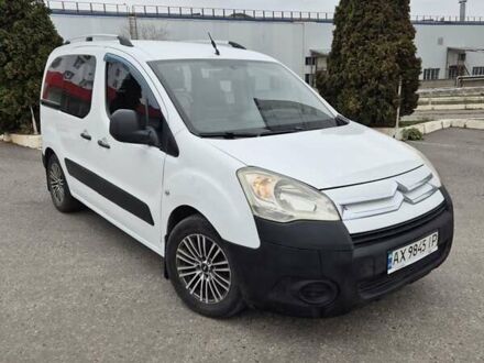Белый Ситроен Берлинго, объемом двигателя 1.56 л и пробегом 205 тыс. км за 5700 $, фото 1 на Automoto.ua