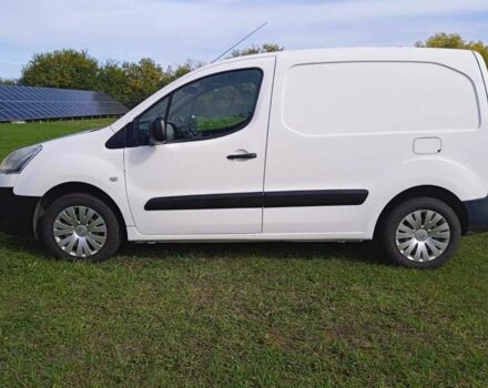 Білий Сітроен Берлінго, об'ємом двигуна 1.6 л та пробігом 300 тис. км за 1200 $, фото 1 на Automoto.ua