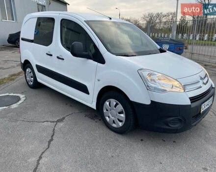 Белый Ситроен Берлинго, объемом двигателя 1.56 л и пробегом 223 тыс. км за 6900 $, фото 1 на Automoto.ua