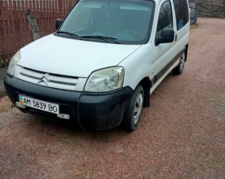 Белый Ситроен Берлинго, объемом двигателя 1.6 л и пробегом 250 тыс. км за 4550 $, фото 1 на Automoto.ua