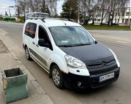 Белый Ситроен Берлинго, объемом двигателя 1.6 л и пробегом 310 тыс. км за 5499 $, фото 1 на Automoto.ua