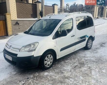 Белый Ситроен Берлинго, объемом двигателя 1.6 л и пробегом 233 тыс. км за 5800 $, фото 1 на Automoto.ua
