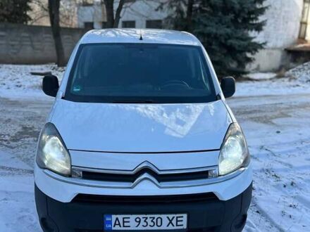 Ситроен Берлинго 2011 в Днепре (Днепропетровске) на Automoto.ua Белый Ситроен Берлинго, объемом двигателя 1.6 л и пробегом 360 тыс. км за 5300 $, фото 1 на Automoto.ua