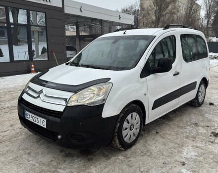 Белый Ситроен Берлинго, объемом двигателя 1.6 л и пробегом 260 тыс. км за 5300 $, фото 1 на Automoto.ua