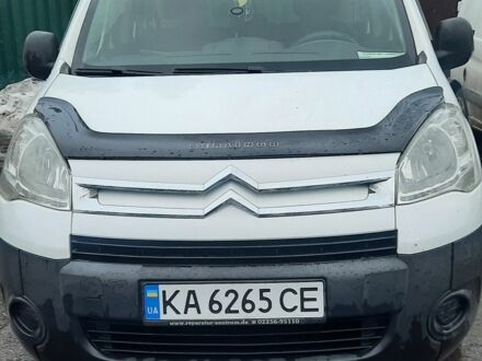 Ситроен Берлинго 2011 в Киеве на Automoto.ua Белый Ситроен Берлинго, объемом двигателя 1.6 л и пробегом 270 тыс. км за 7000 $, фото 1 на Automoto.ua