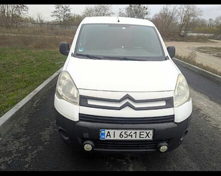 Белый Ситроен Берлинго, объемом двигателя 1.6 л и пробегом 405 тыс. км за 4300 $, фото 1 на Automoto.ua