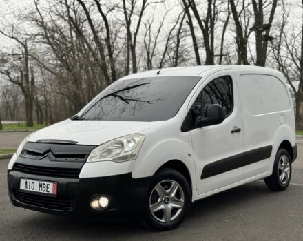 Белый Ситроен Берлинго, объемом двигателя 1.6 л и пробегом 303 тыс. км за 2499 $, фото 1 на Automoto.ua