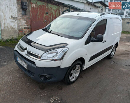 Белый Ситроен Берлинго, объемом двигателя 1.56 л и пробегом 430 тыс. км за 5000 $, фото 1 на Automoto.ua