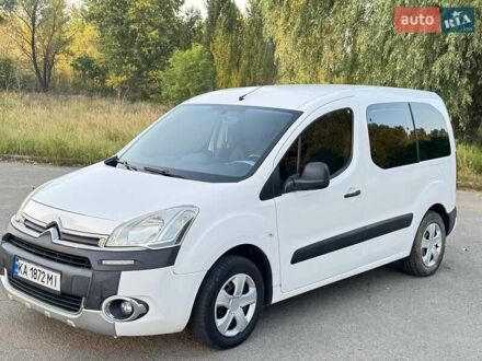 Ситроен Берлинго 2012 в Киеве на Automoto.ua Белый Ситроен Берлинго, объемом двигателя 1.6 л и пробегом 202 тыс. км за 5800 $, фото 1 на Automoto.ua