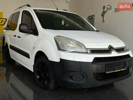 Белый Ситроен Берлинго, объемом двигателя 1.56 л и пробегом 313 тыс. км за 7300 $, фото 1 на Automoto.ua