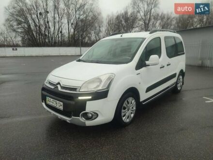 Білий Сітроен Берлінго, об'ємом двигуна 1.6 л та пробігом 232 тис. км за 7900 $, фото 1 на Automoto.ua